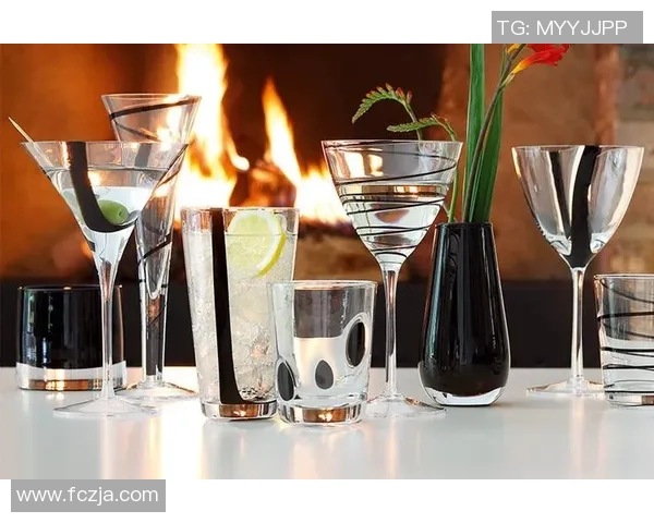 足球明星同款香槟杯子让你在派对中尽显奢华与品味的完美选择